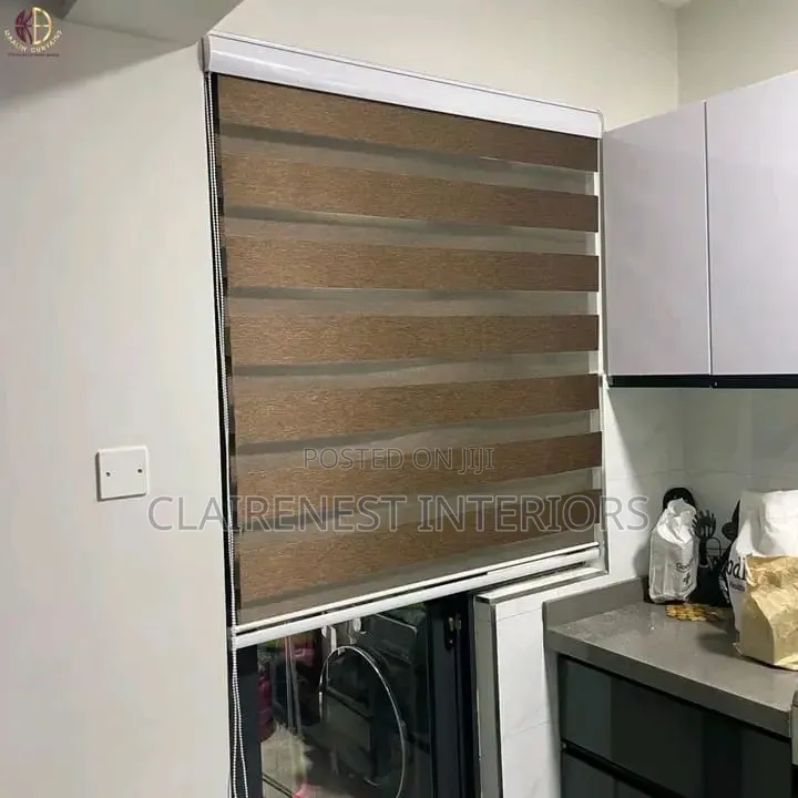 Smart Blinds for Modern Interiors Horizontal Office Window Blinds