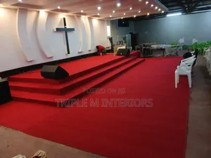 Warm and Soft Wall to Wall Carpet for Pulpits Stairs