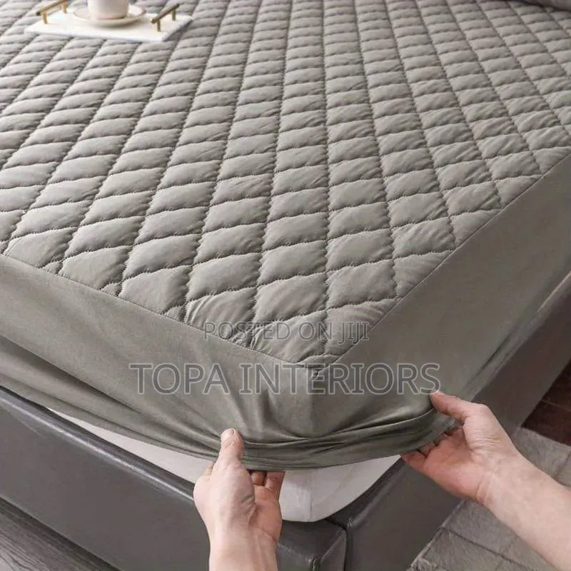 Gray Fitted Top Cover Waterproof Mattress Protectors