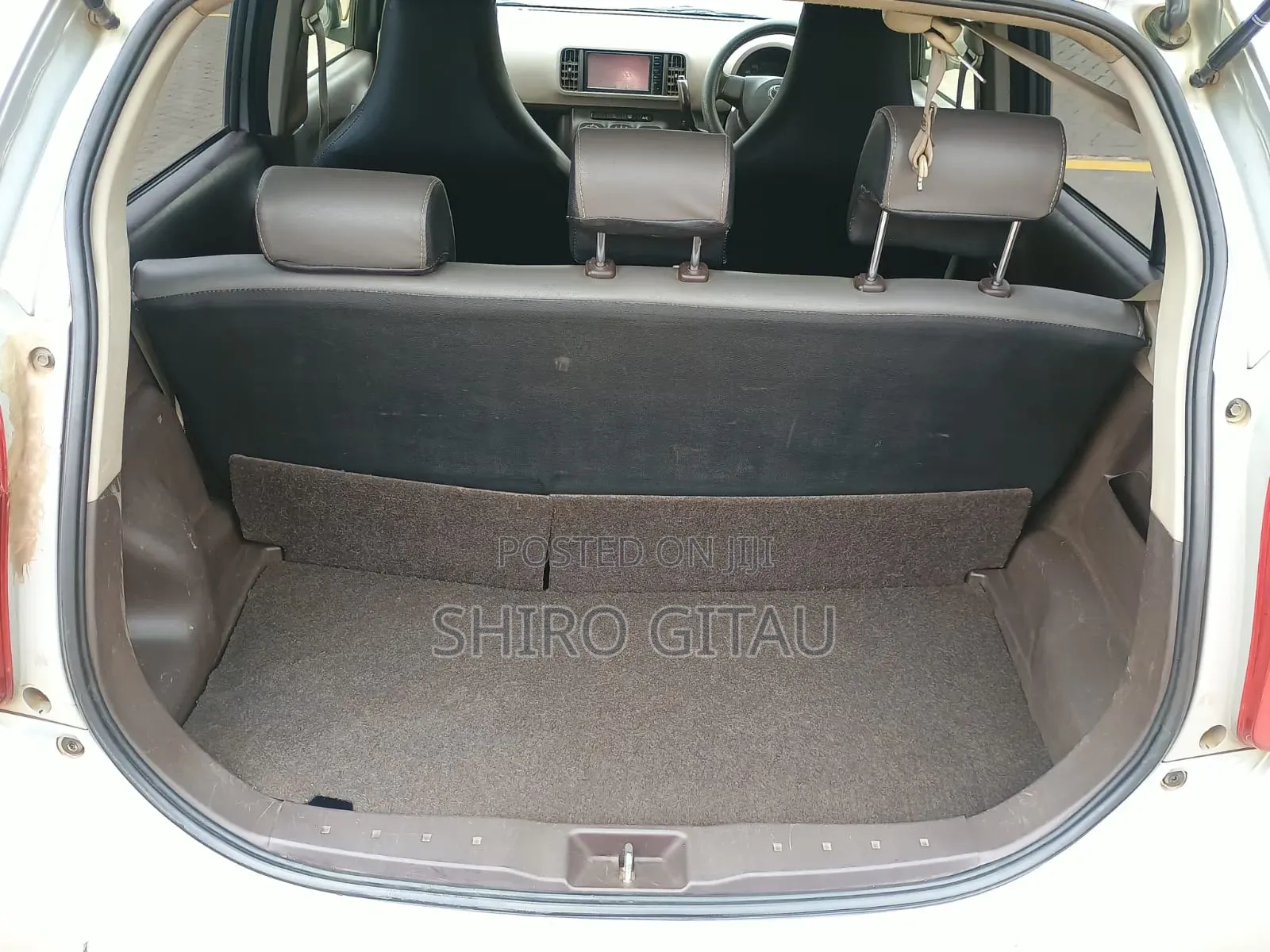 Toyota Passo 2015 Silver