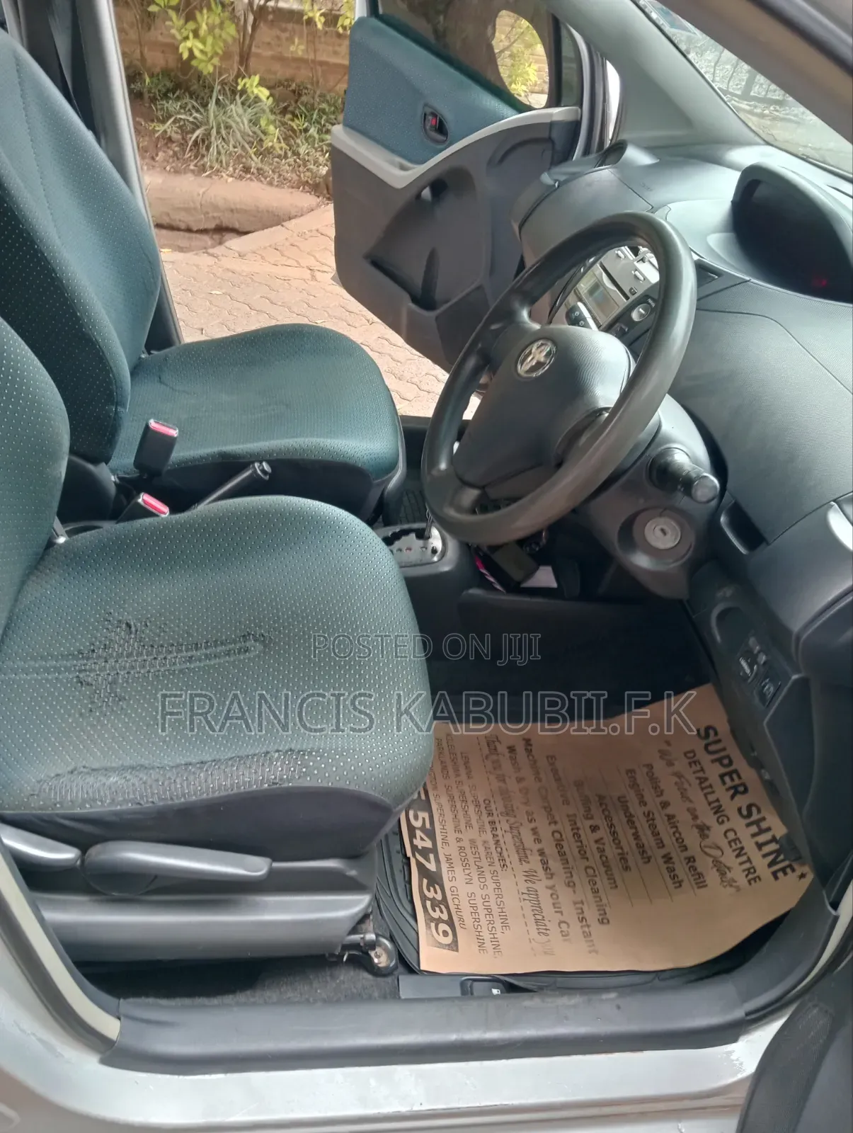 Toyota Vitz 2006 Silver
