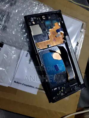 Samsung Note 20 Ultra Display With Frame.