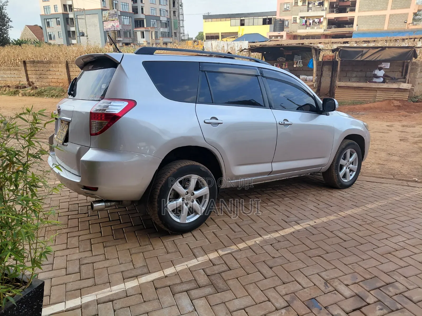 Toyota Vanguard 2008 Silver
