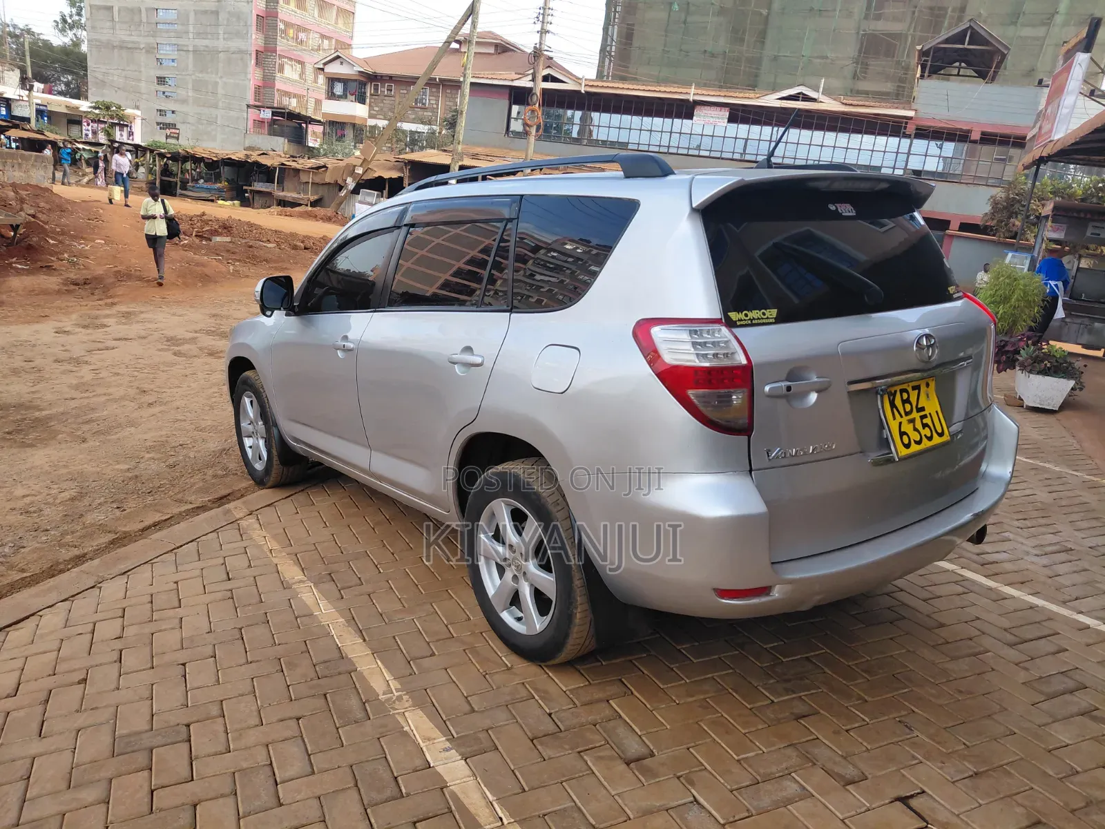Toyota Vanguard 2008 Silver