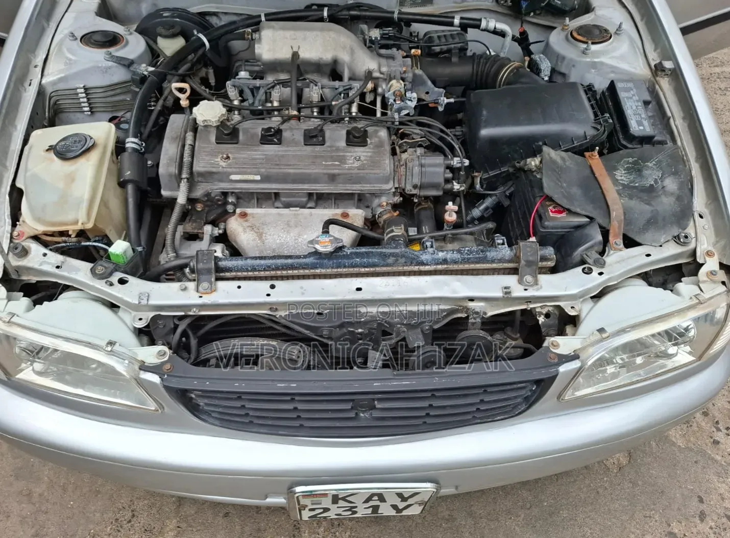 Toyota Corolla 1996 Silver