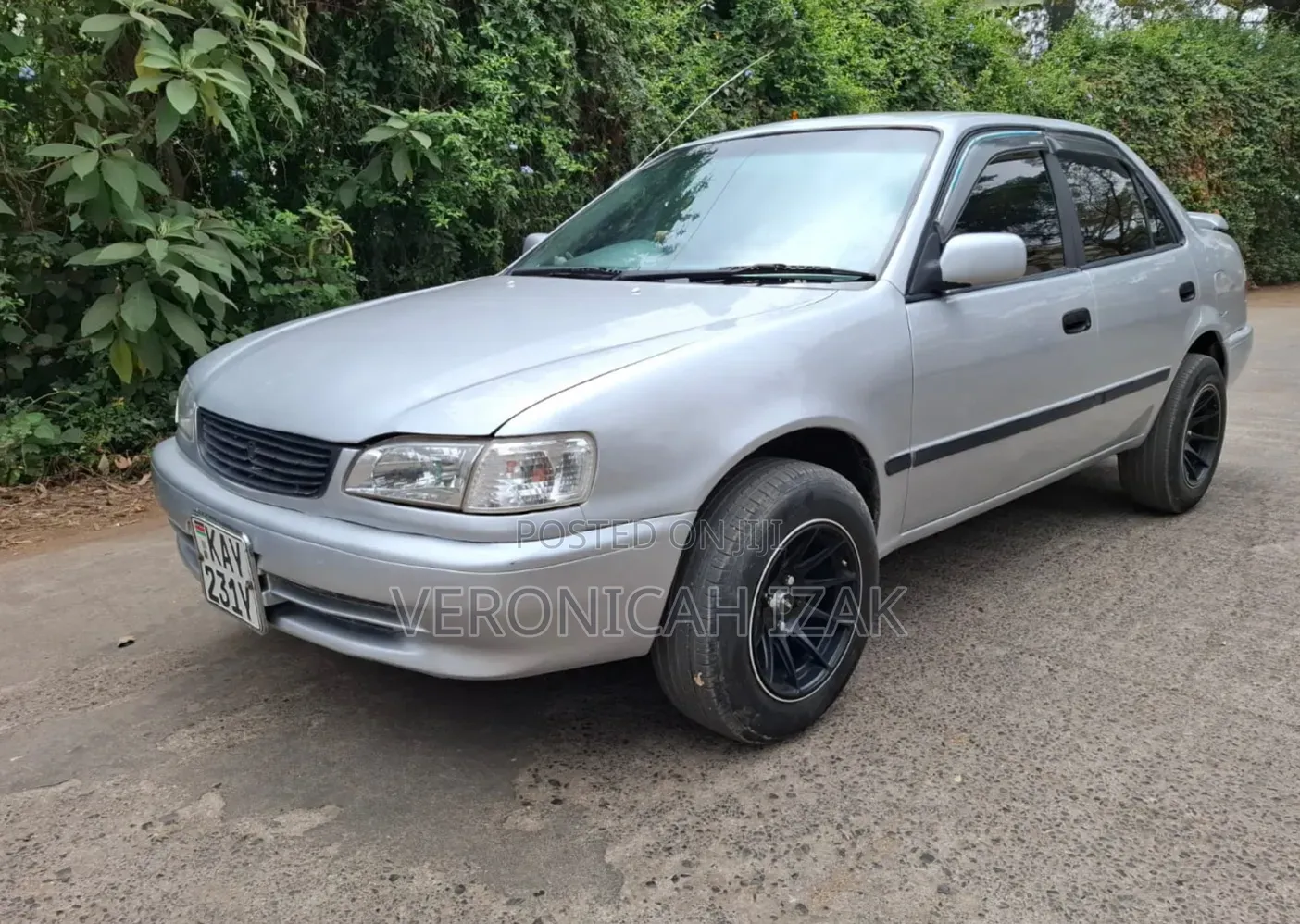 Toyota Corolla 1996 Silver