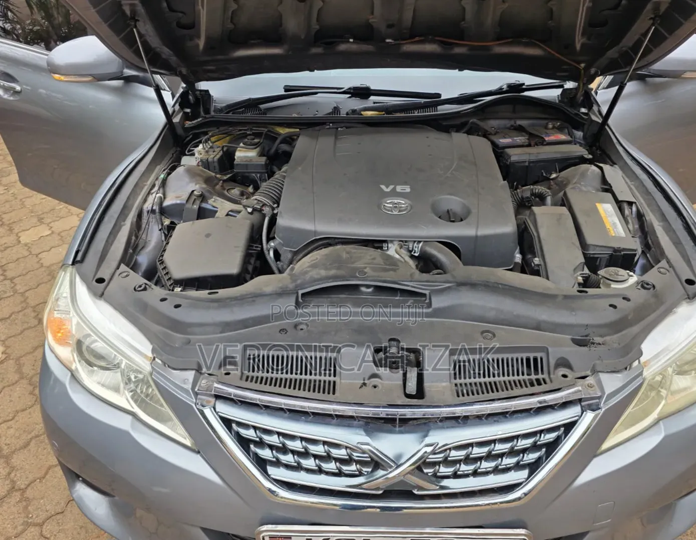Toyota Mark X 2010 Silver
