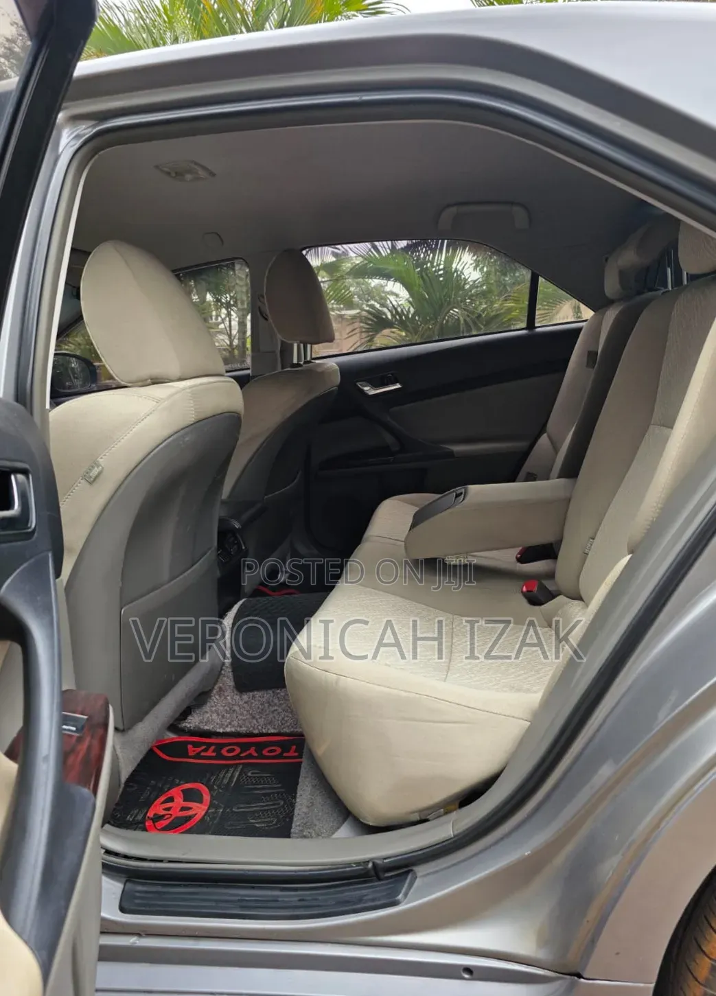 Toyota Mark X 2010 Silver