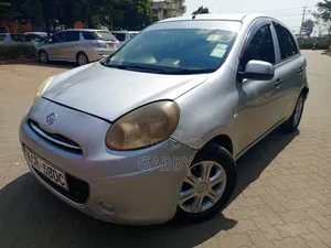 Nissan March 2011 Silver