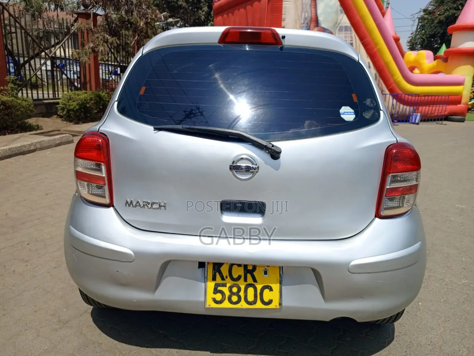 Nissan March 2011 Silver