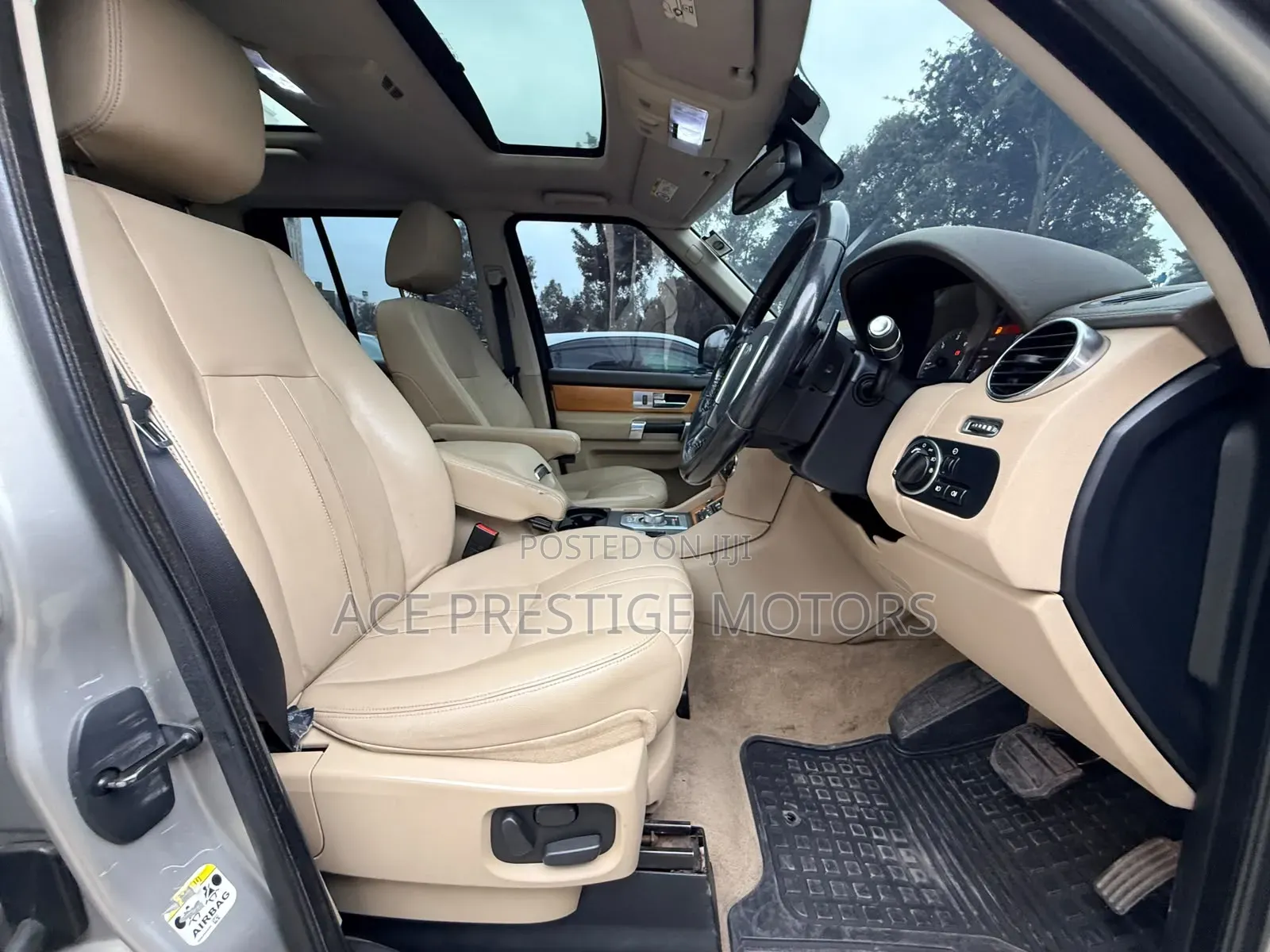 Land Rover Discovery 2015 Silver