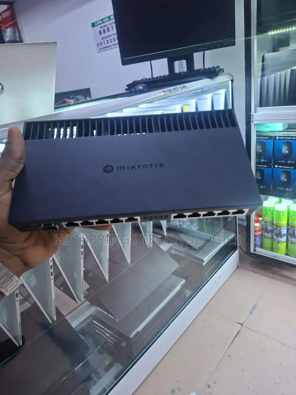Microtik RB4011