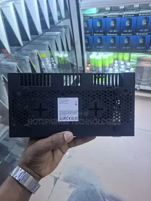 Microtik RB4011