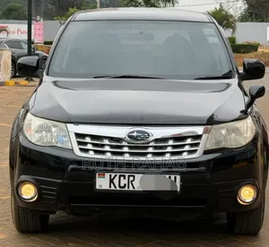 Subaru Forester 2012 Black