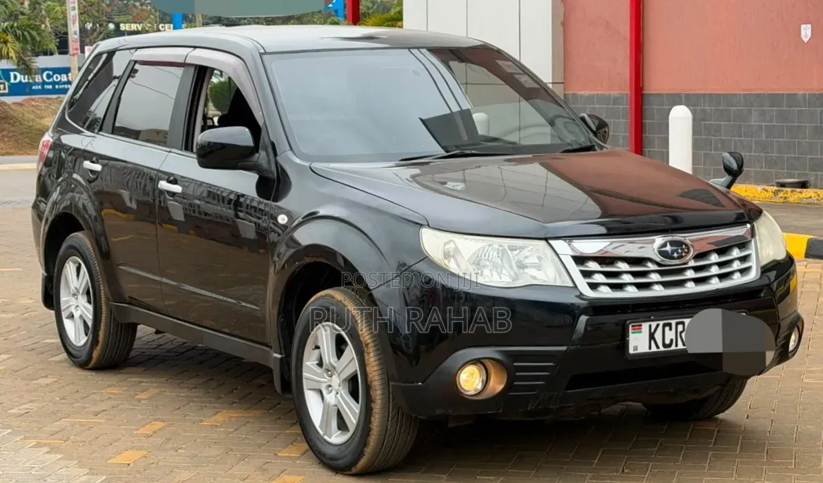 Subaru Forester 2012 Black