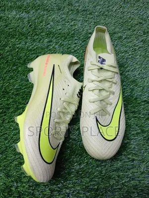 Low-Cut Air Zoom Mercurial Volt Green 16 Kids Football Boots