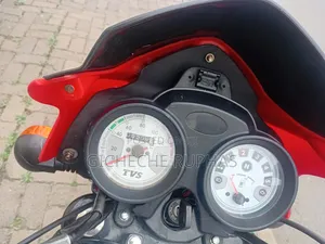 TVS HLX 125 2026 Red