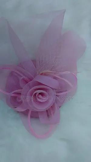 Fascinators Different Colours