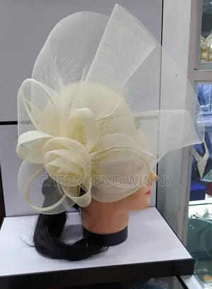 Fascinators Different Colours
