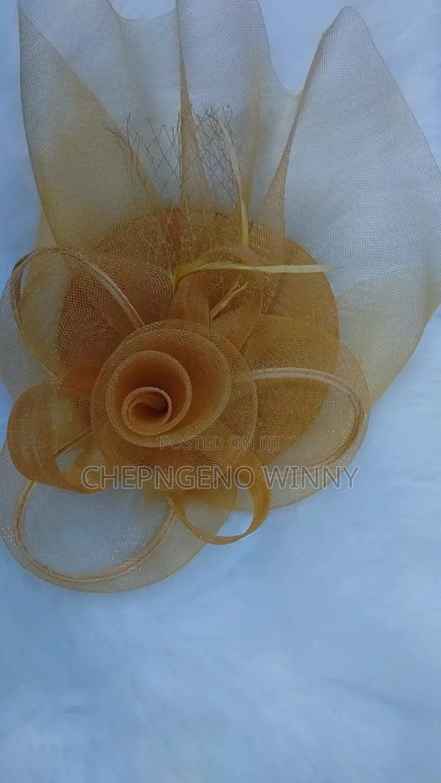 Fascinators Different Colours - thumbnail 6