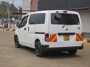 Nissan NV200 2015 White