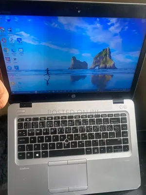 Laptop HP EliteBook 840 G3 8GB Intel Core i5 SSHD+SSD 256GB