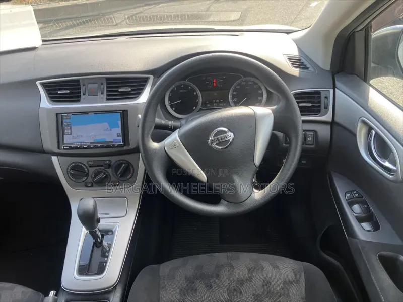 Nissan Sylphy 2019 Silver