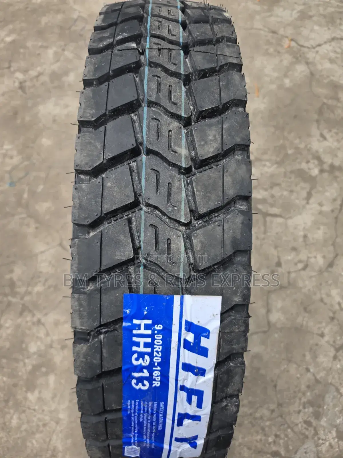 900r20 Hifly Tyres (Diff)