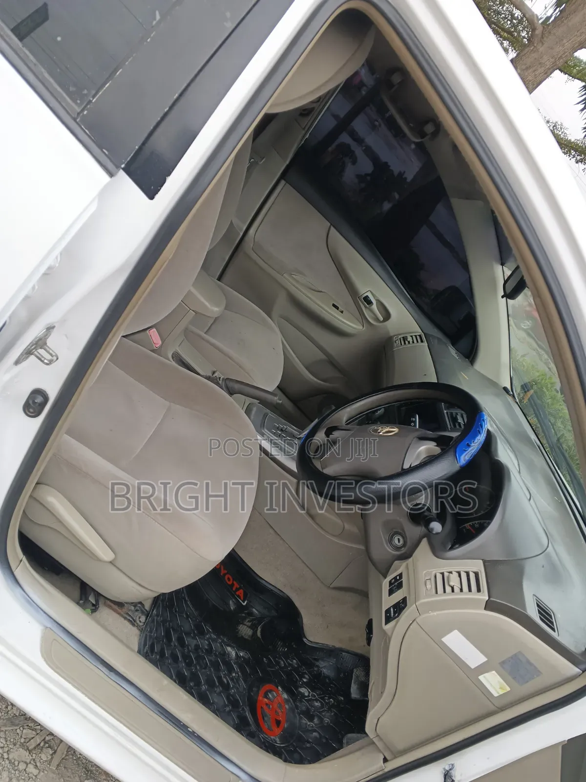 Toyota Axio 2011 White