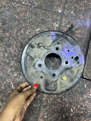 Backplate Corolla 100