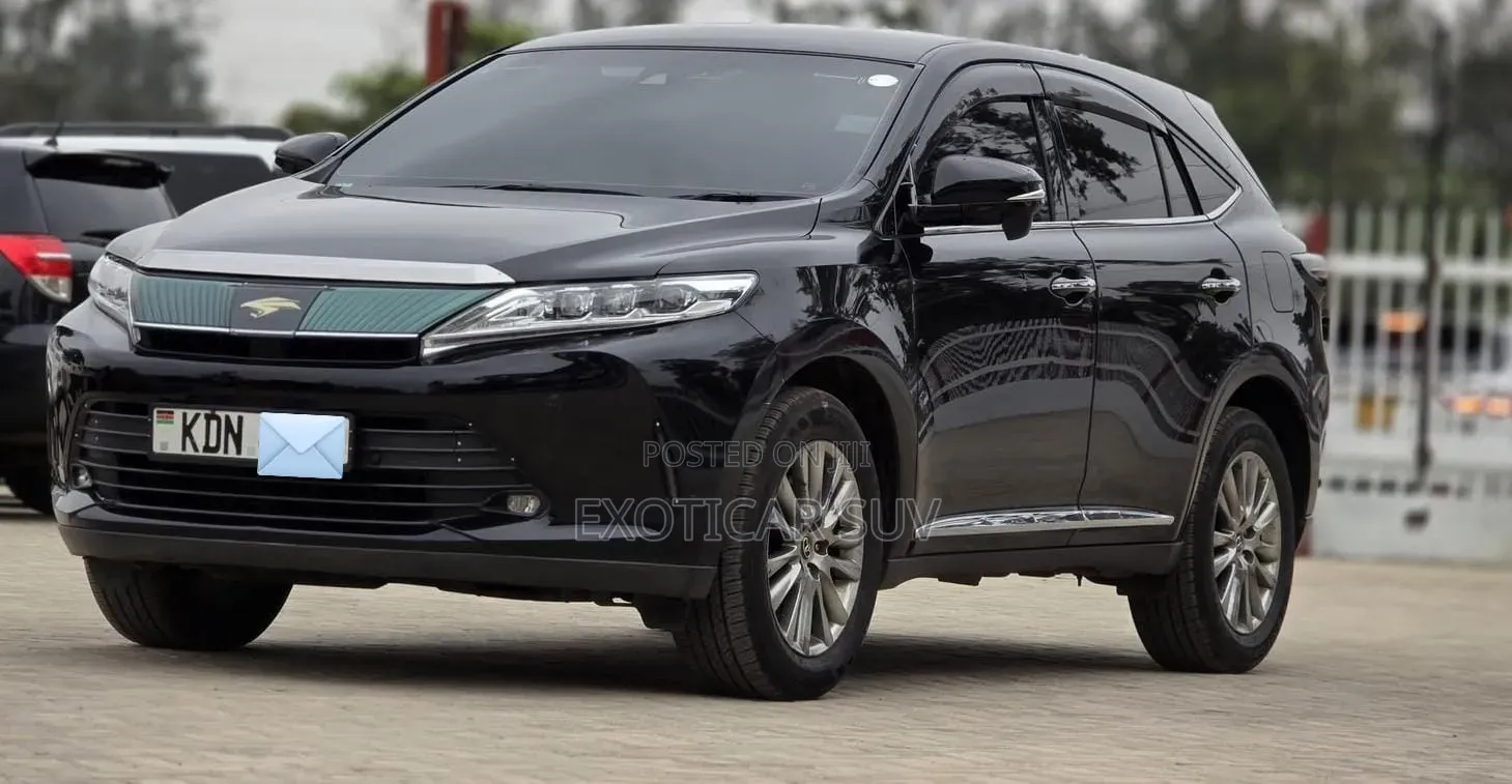 Toyota Harrier 2017 Black