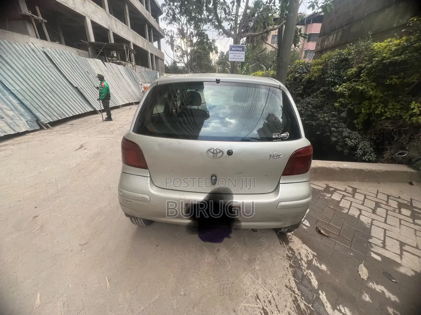 Toyota Vitz 2003 Silver