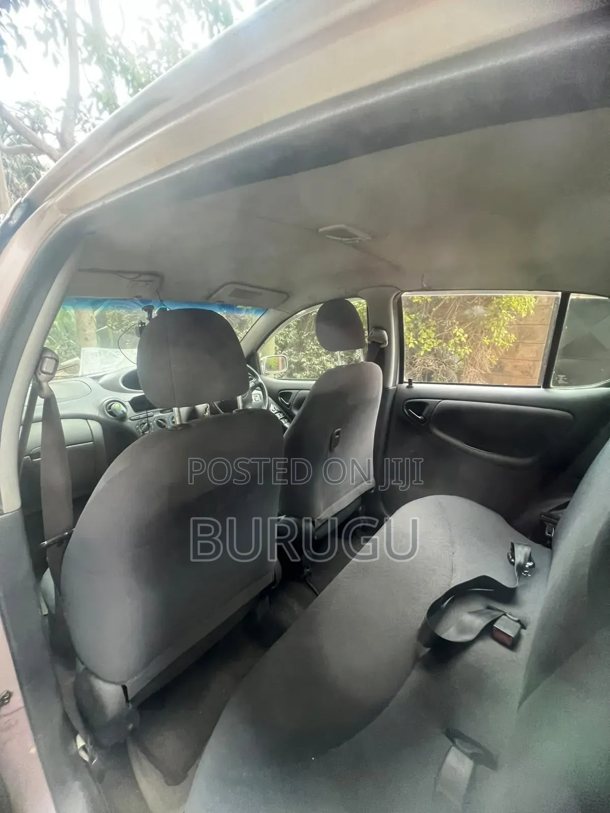 Toyota Vitz 2003 Silver