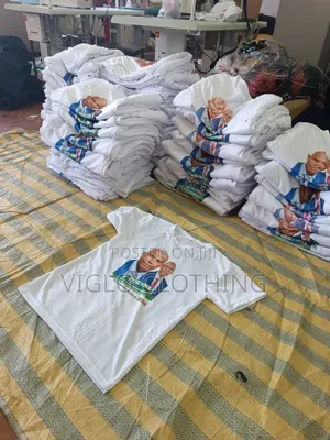Branded Campaign Roundnecks