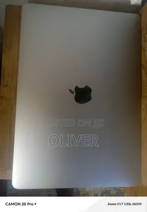 Laptop Apple MacBook Pro 2018 8GB Intel Core 5 SSD 256GB