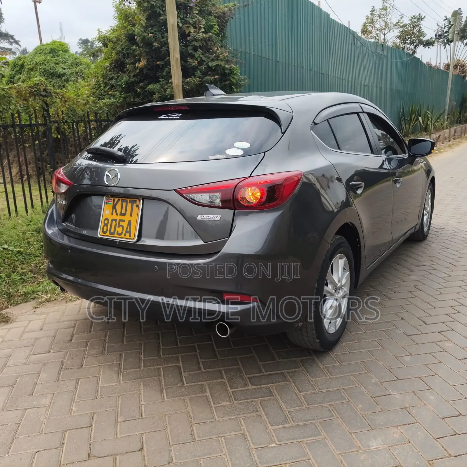 Mazda Axela 2018 Gray