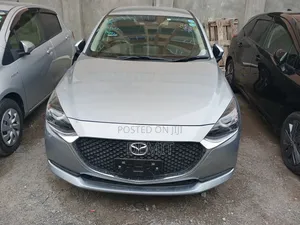 Mazda 2 2020 Silver