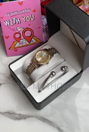 Gold-Toned Watch Matching Designer-Style Bangle Card Gift Set