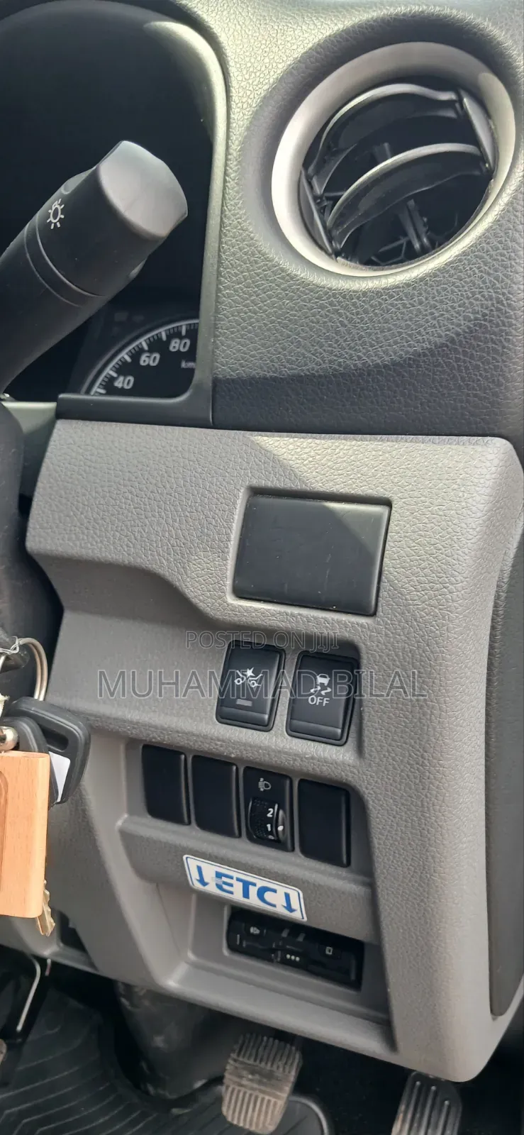 Nissan Caravan (Urvan) 2019 Silver