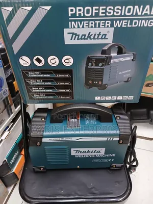 Makita MMA Welder