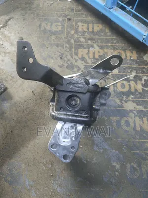 Fielder/Axio 1NZ Engine Mounting Available