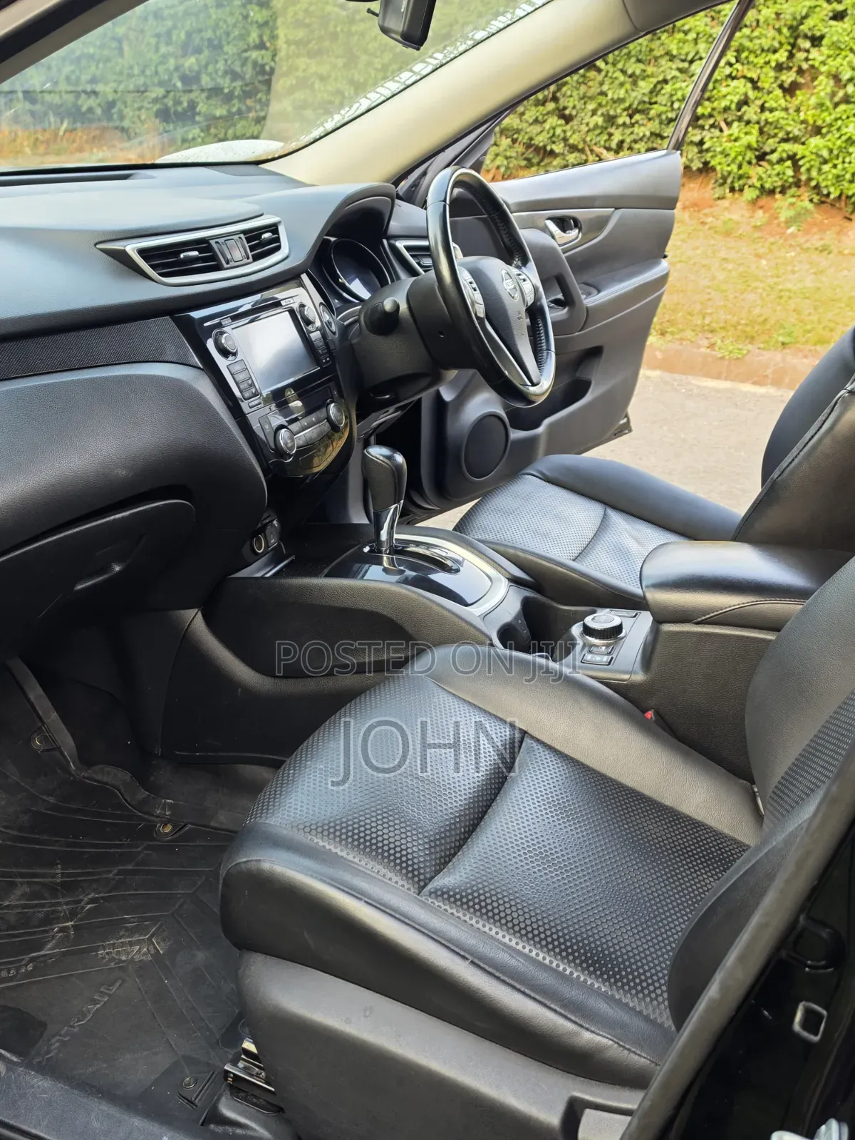 Nissan X-Trail 2015 Black