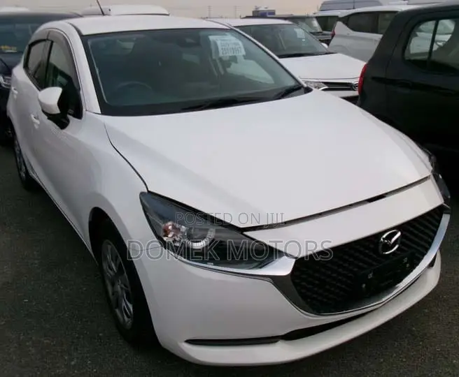 Mazda 2 2020 White