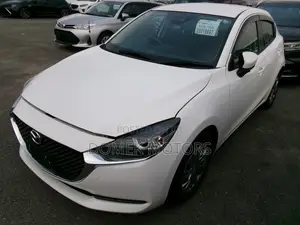 Mazda 2 2020 White