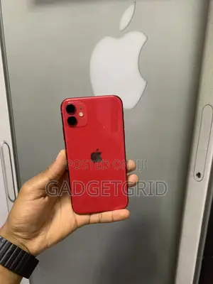 Apple iPhone 11 128 GB Red