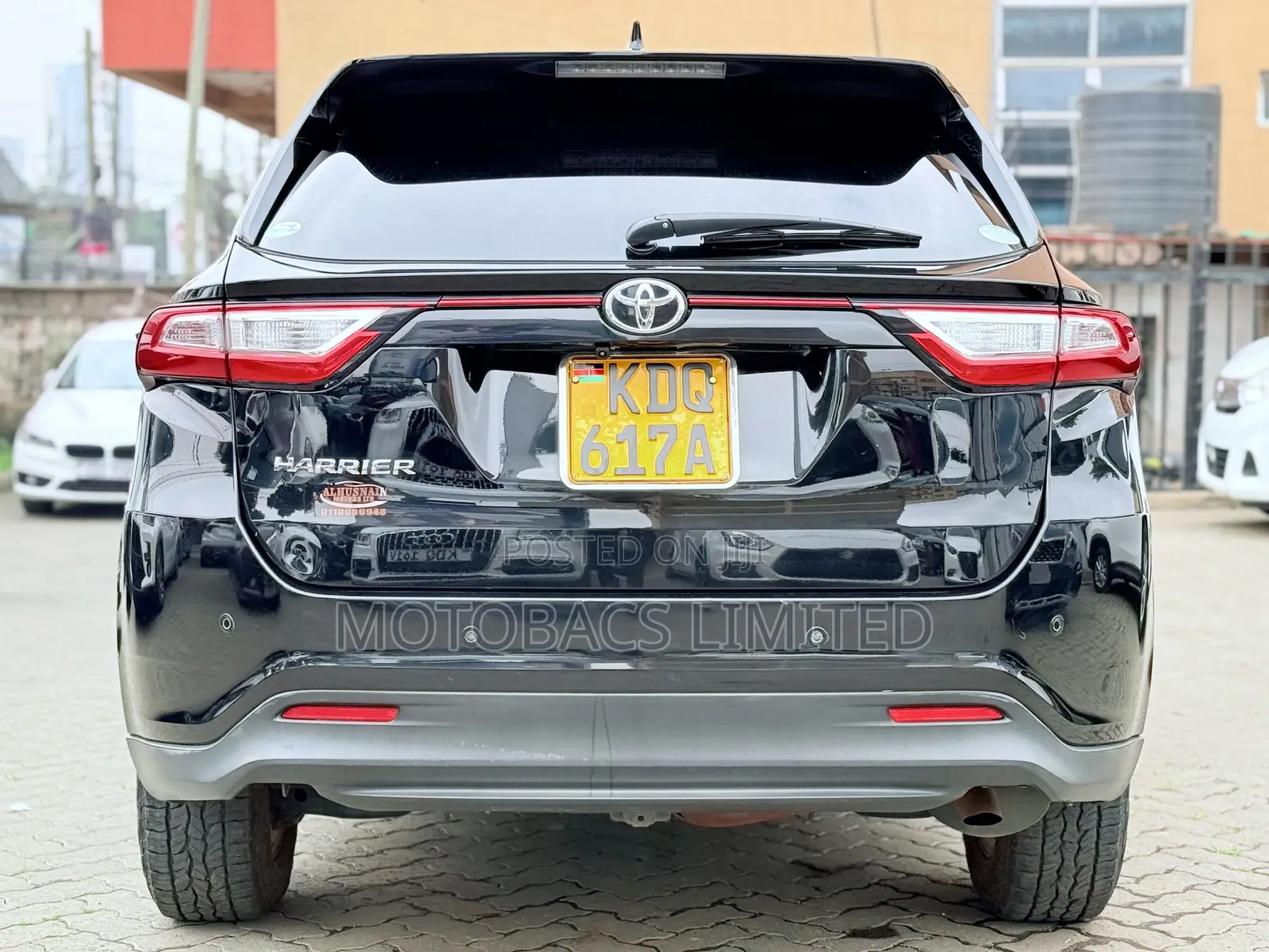 Toyota Harrier 2.0 2018 Black
