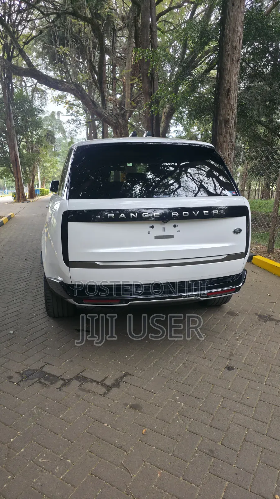 Rover Land 2023 White
