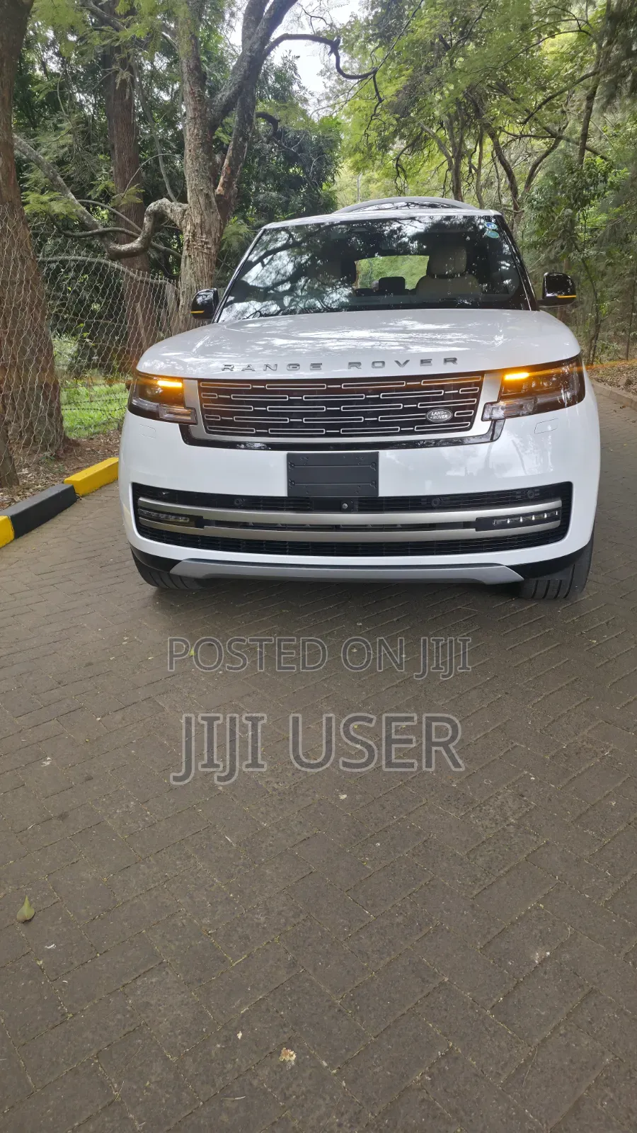Rover Land 2023 White