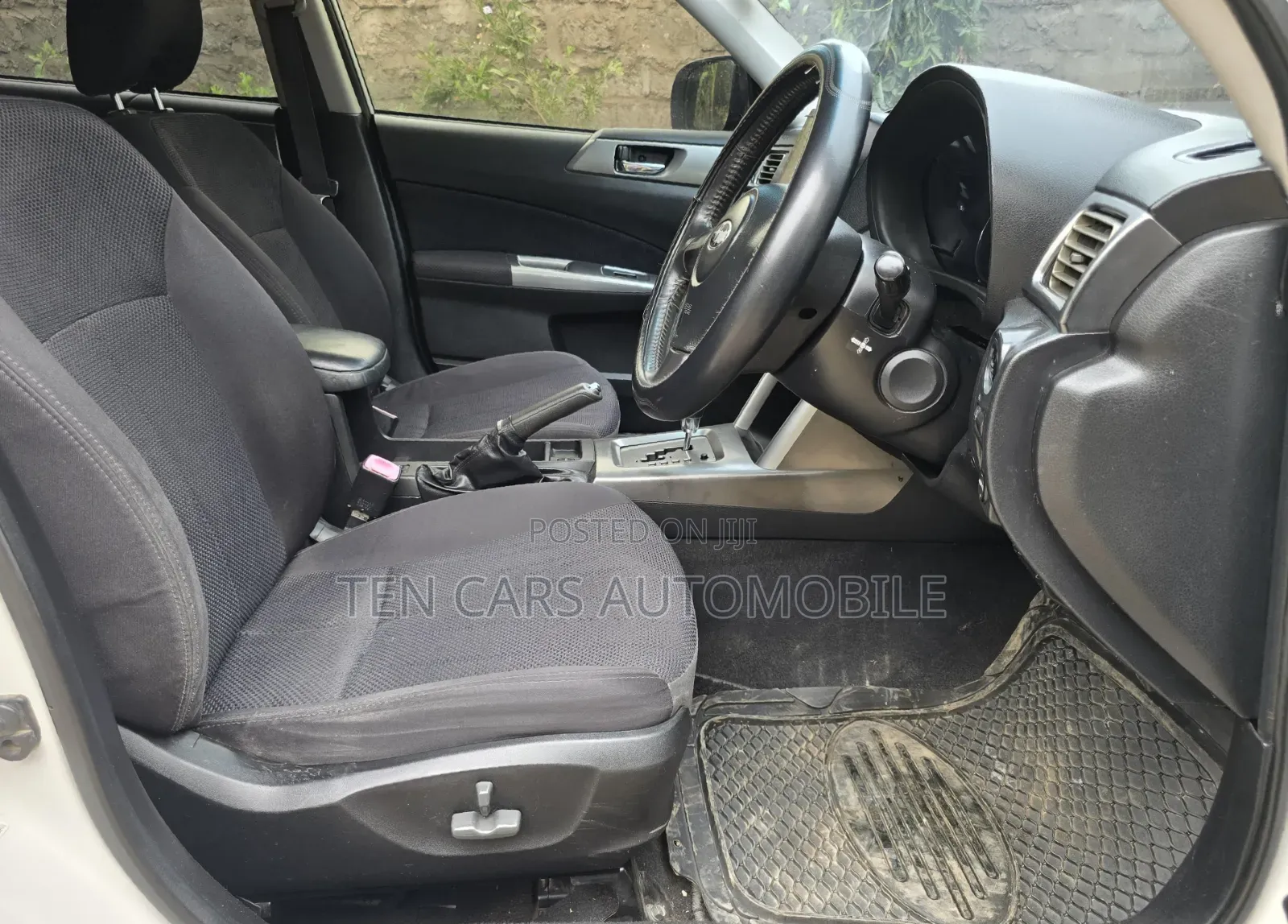 Subaru Forester 2010 White