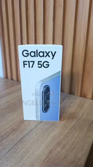 New Samsung Galaxy F17 5G 128 GB Silver